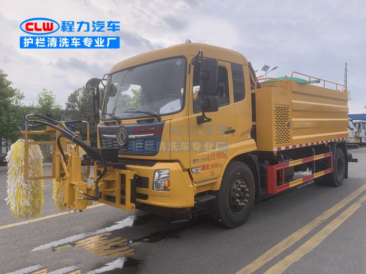 東風天錦方罐高速護欄清洗車